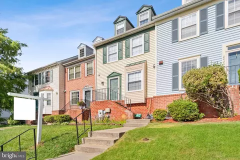 2418 Kevsway Ct, Windsor Mill, MD 21244 photo 2