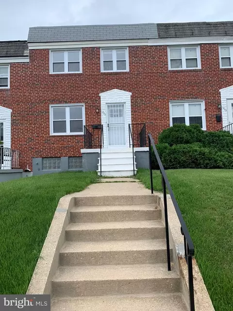 1205 Linkside Dr, Parkville, MD 21234