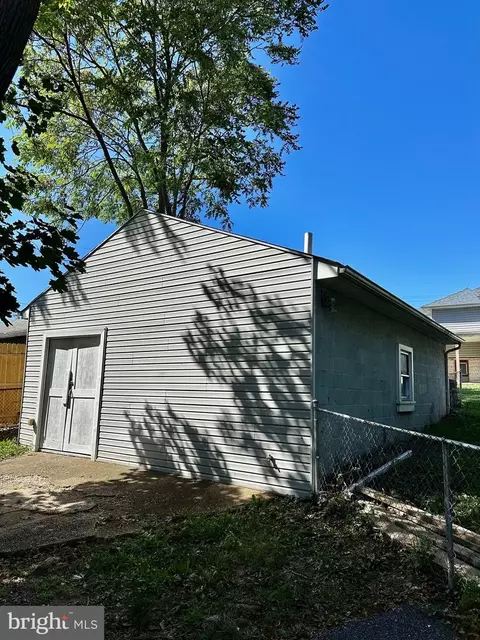 310 2nd Ave, Halethorpe, MD 21227 photo 35