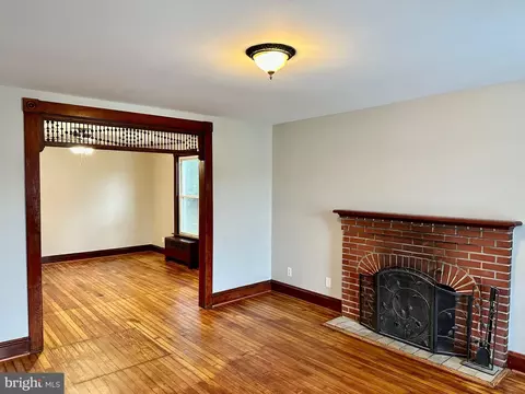 310 2nd Ave, Halethorpe, MD 21227 photo 16