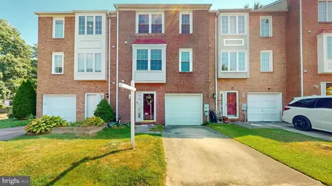 33 Millwheel Ct, Nottingham, MD 21236