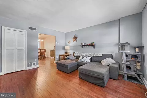 128 Riverthorn Rd, Middle River, MD 21220 photo 6