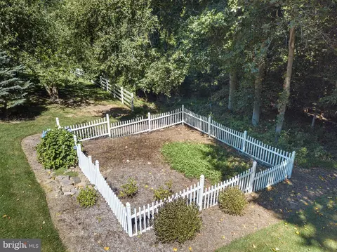 15 Cooperstown Ct, Phoenix, MD 21131 photo 54