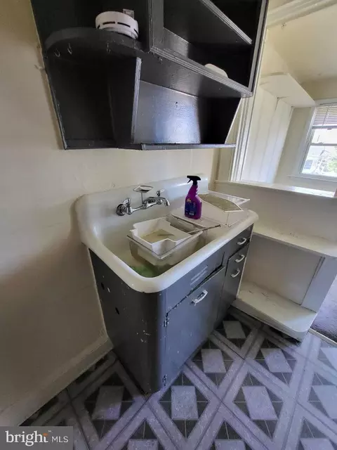 317 Wise Ave, Dundalk, MD 21222 photo 8