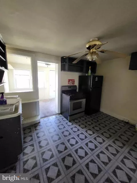 317 Wise Ave, Dundalk, MD 21222 photo 9