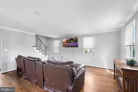 304 Willow Ave, Baltimore, MD 21206 photo 6