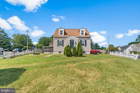 304 Willow Ave, Baltimore, MD 21206