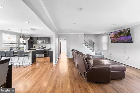 304 Willow Ave, Baltimore, MD 21206 photo 5