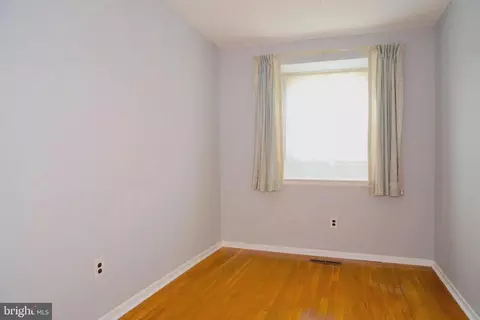 945 Elm Rd, Halethorpe, MD 21227 photo 13