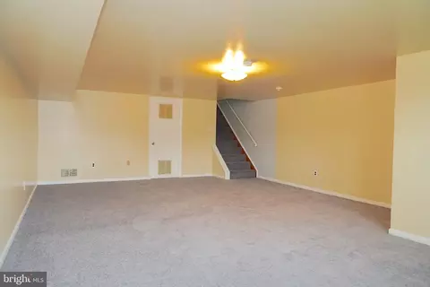 945 Elm Rd, Halethorpe, MD 21227 photo 20