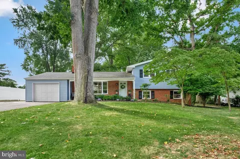 105 Longridge Ct, Lutherville Timonium, MD 21093