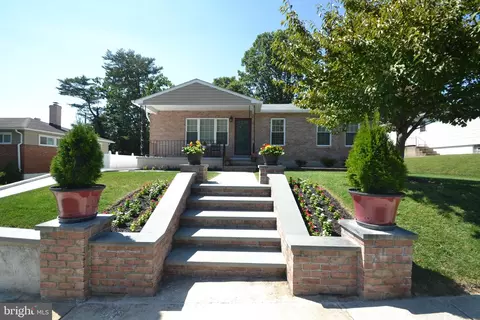 8804 Lakewood Rd, Parkville, MD 21234