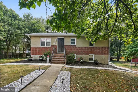 715 Lafayette Ave, Catonsville, MD 21228