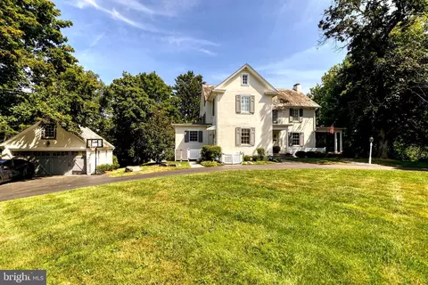 7839 Ellenham Rd, Towson, MD 21204