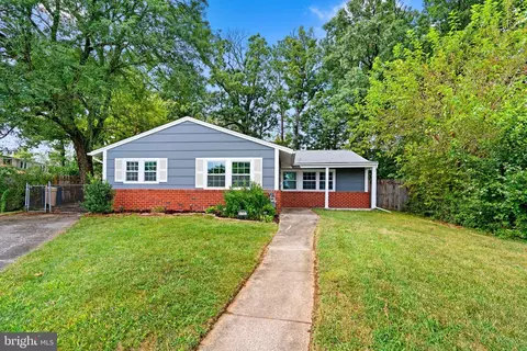 1702 Fairbrook Ct, Windsor Mill, MD 21244