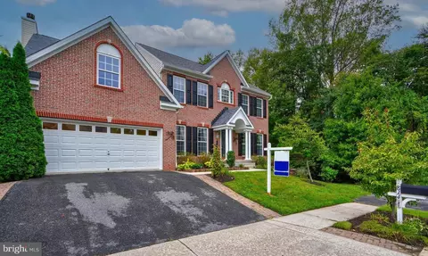 8141 Dotty Rd, Rosedale, MD 21237 photo 2