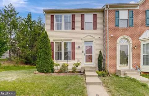 4552 Golden Meadow Dr, Perry Hall, MD 21128