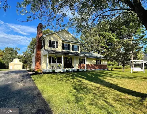 12515 Falls Rd, Cockeysville, MD 21030