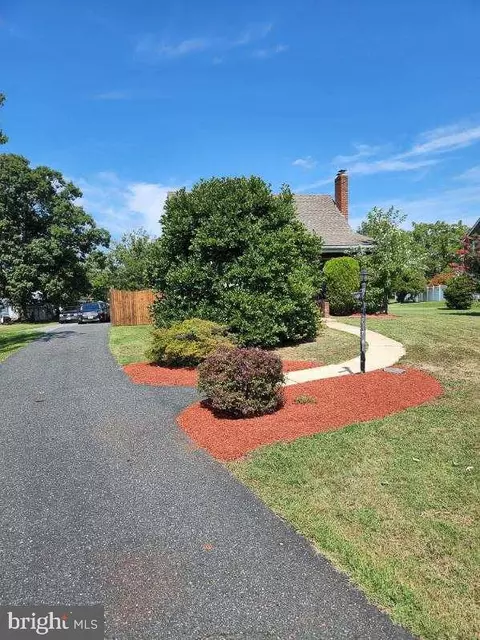 107 Mccormick Ave, Baltimore, MD 21206 photo 4