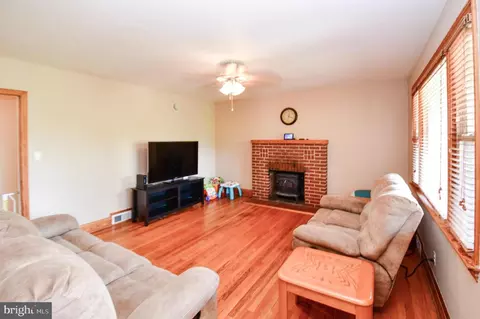 107 Mccormick Ave, Baltimore, MD 21206 photo 17