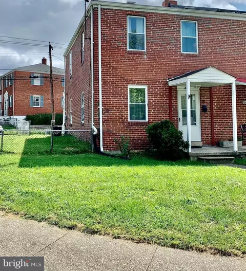 8531 Willow Oak Rd, Parkville, MD 21234