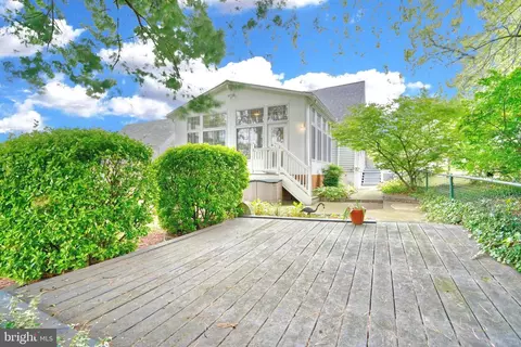 6717 Pine Ave, Dundalk, MD 21222