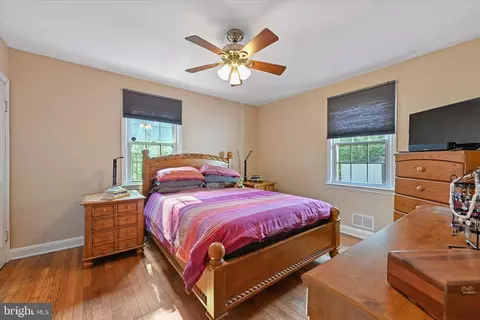 302 Brook Rd, Towson, MD 21286 photo 18