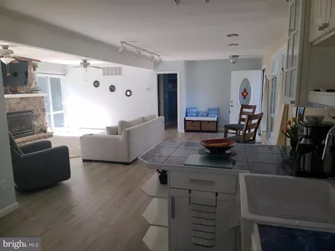 12805 Eastern Ave, Middle River, MD 21220 photo 6