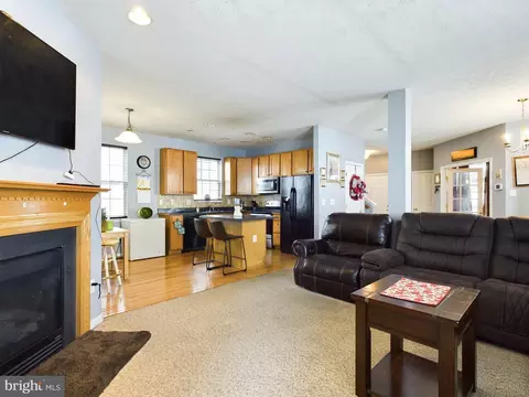 711 Luke Rd, Middle River, MD 21220 photo 8