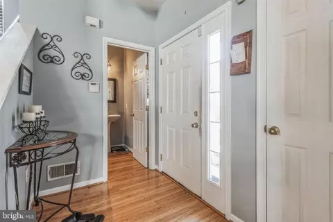 711 Luke Rd, Middle River, MD 21220 photo 4