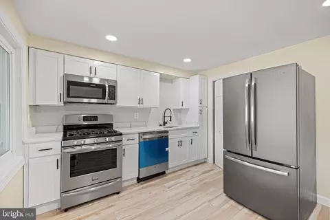 2778 Yarnall Rd, Halethorpe, MD 21227 photo 7