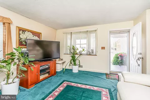 7847 Gough St, Baltimore, MD 21224 photo 7