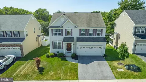 1002 Quietwood Ct, Reisterstown, MD 21136