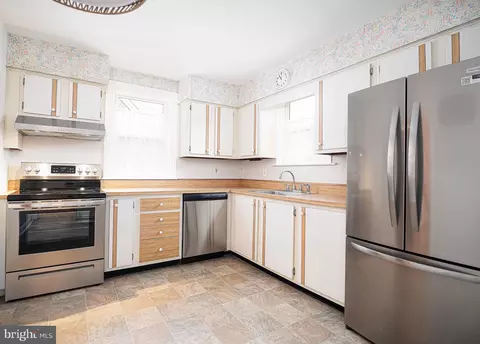102 Manor Ave, Baltimore, MD 21206 photo 15