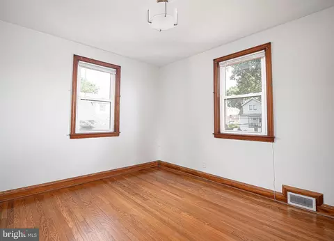 102 Manor Ave, Baltimore, MD 21206 photo 23