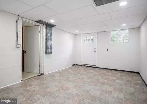 102 Manor Ave, Baltimore, MD 21206 photo 30