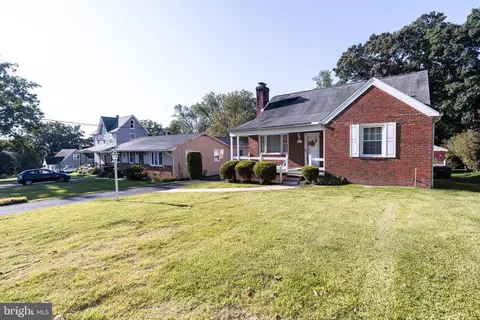 2917 Summit Ave, Parkville, MD 21234