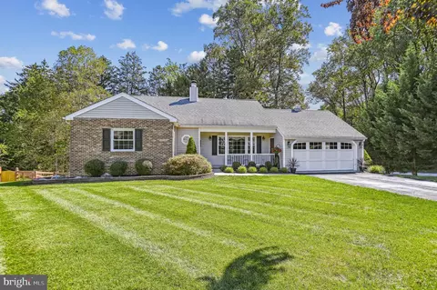 1 Valleywood Ct, Lutherville Timonium, MD 21093