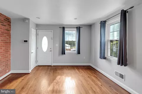 5602 Windsor Mill Rd, Gwynn Oak, MD 21207 photo 5