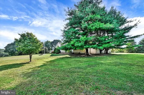 18301 Brick Store Rd, Hampstead, MD 21074 photo 6