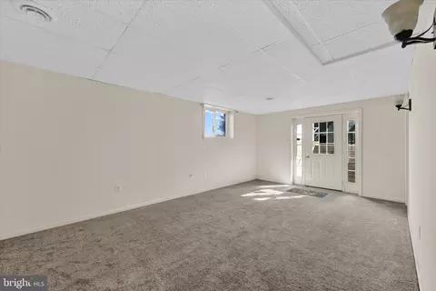 18301 Brick Store Rd, Hampstead, MD 21074 photo 16