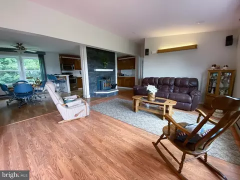 18301 Brick Store Rd, Hampstead, MD 21074 photo 46