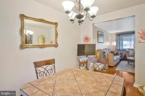 4406 Norfen Rd, Halethorpe, MD 21227 photo 8
