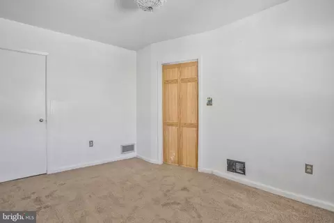 4406 Norfen Rd, Halethorpe, MD 21227 photo 14