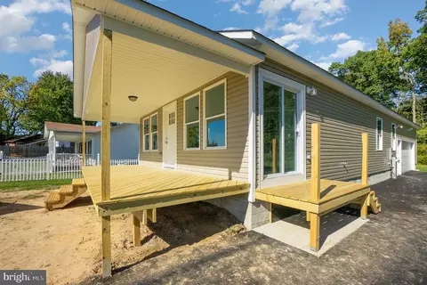 26 Torque Way, Middle River, MD 21220 photo 3