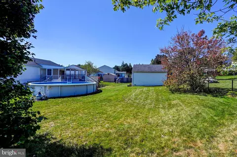 9748 Denrob Ct, Parkville, MD 21234 photo 34