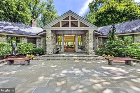10 Bowen Mill Rd, Baltimore, MD 21212