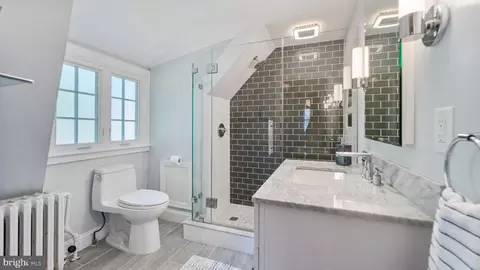 6902 Marlborough Rd, Baltimore, MD 21212 photo 21