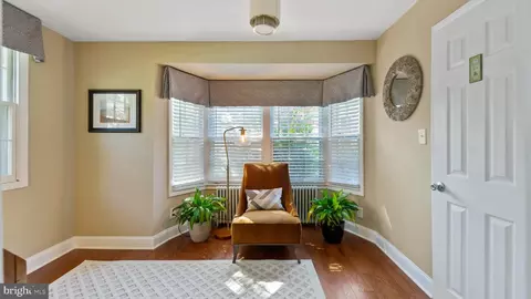 6902 Marlborough Rd, Baltimore, MD 21212 photo 8