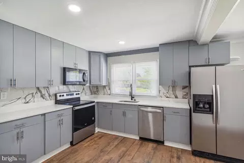 2107 Kennicott Rd, Windsor Mill, MD 21244 photo 12